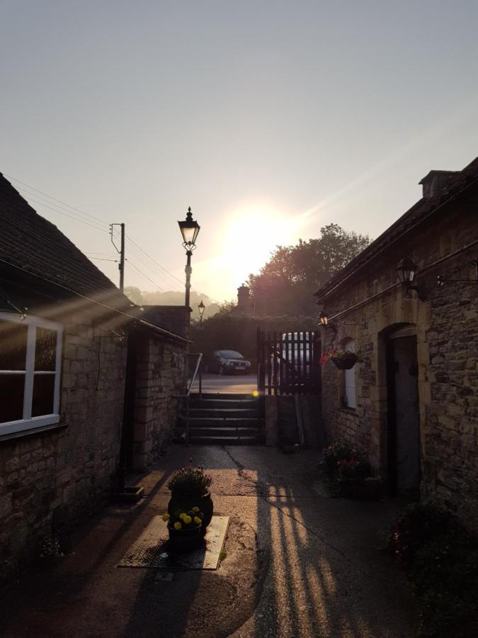 The Dog Inn Old Sodbury エクステリア 写真