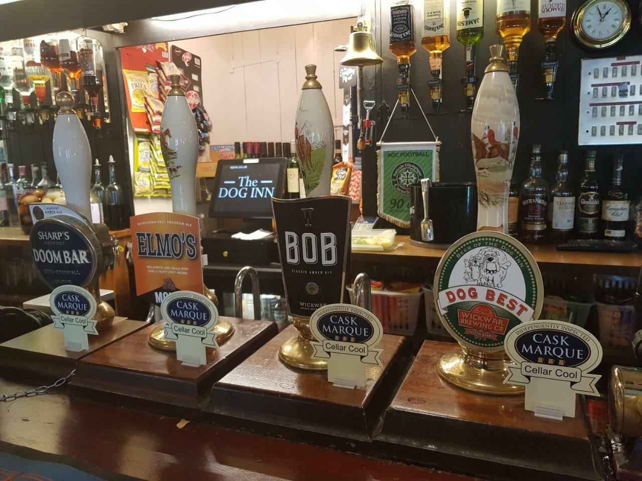The Dog Inn Old Sodbury エクステリア 写真